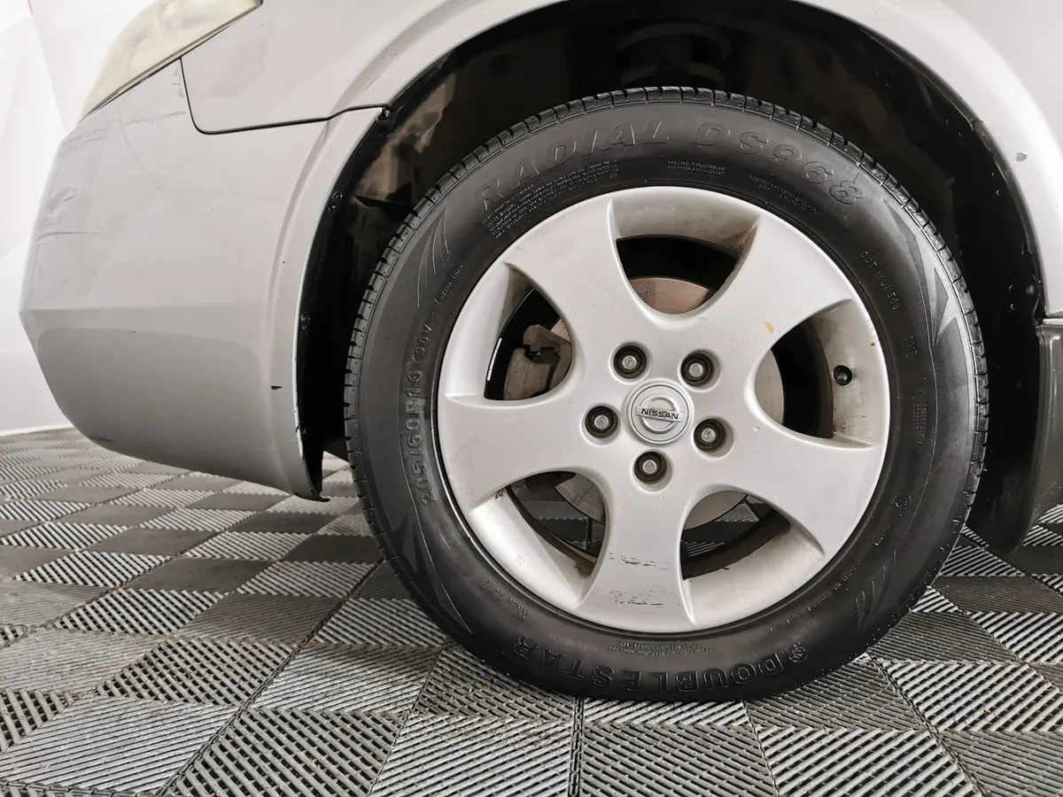 Nissan Primera 1.8 MT (116 л.с.) Серебристый в АВИЛОН. Слайд №9
