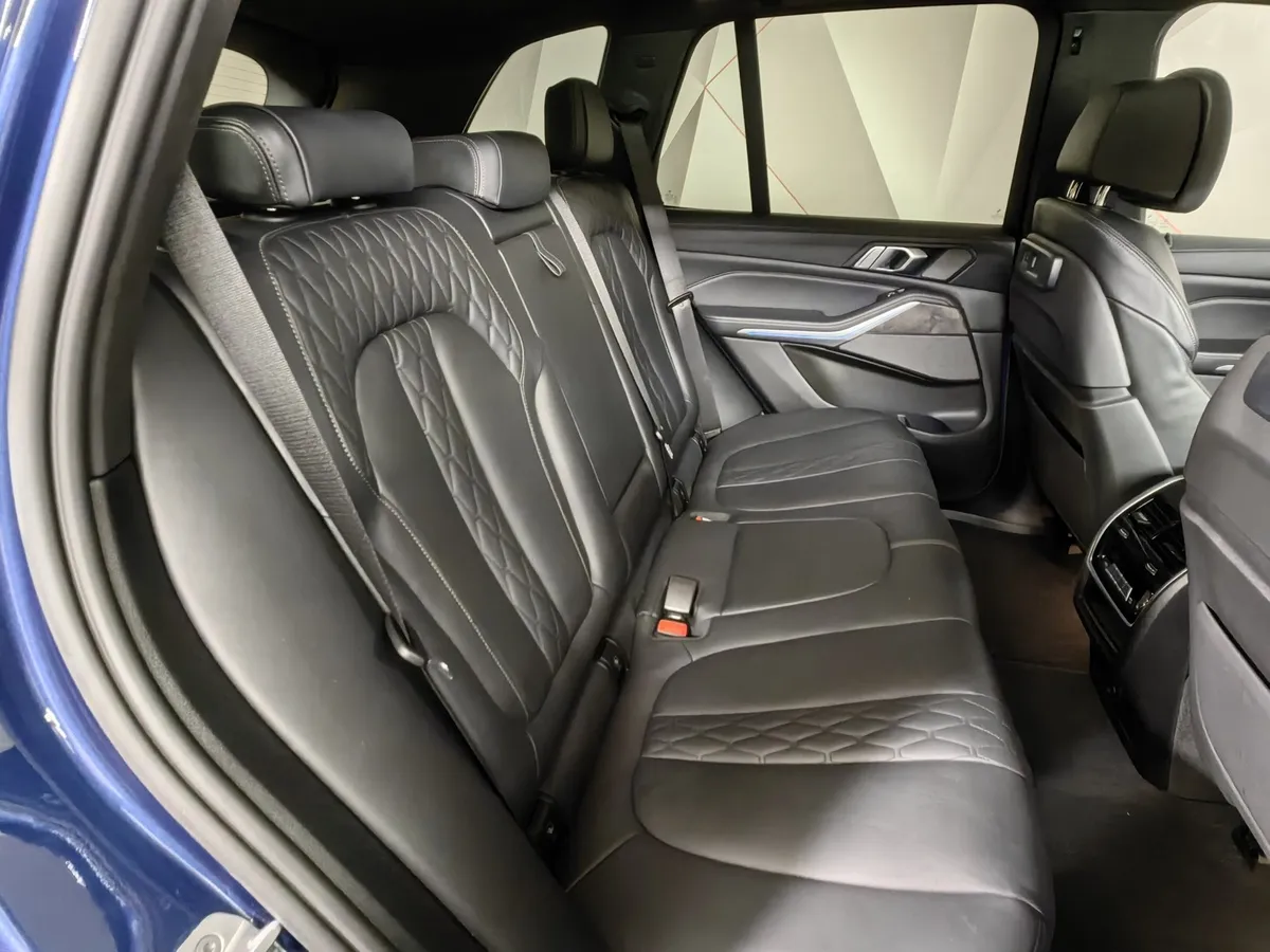 BMW X5 xDrive40d Steptronic (340 л.с.) M Sport Pro Синий в АВИЛОН. Слайд №14