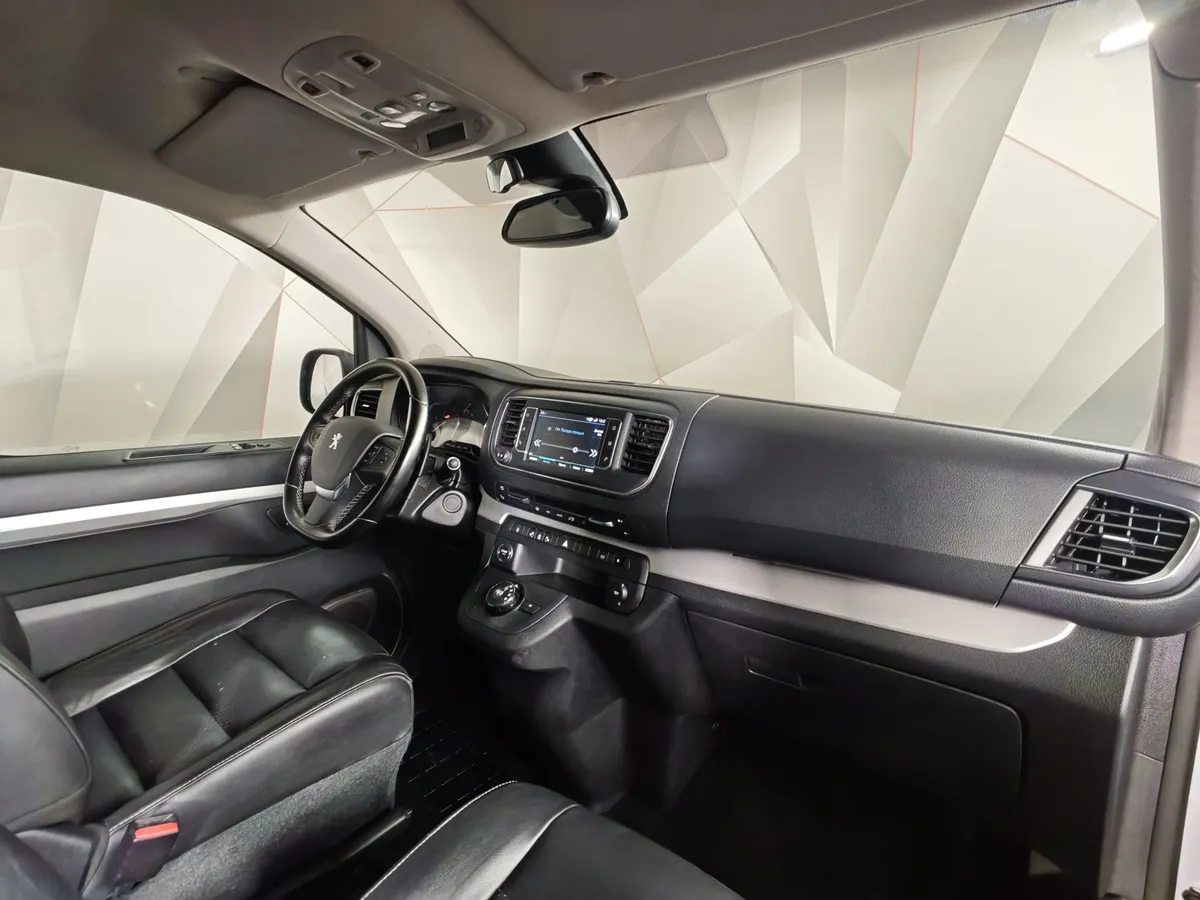 Peugeot Traveller Business 2.0 Hdi AT (150 л.с.) VIP Серый в АВИЛОН. Слайд №11
