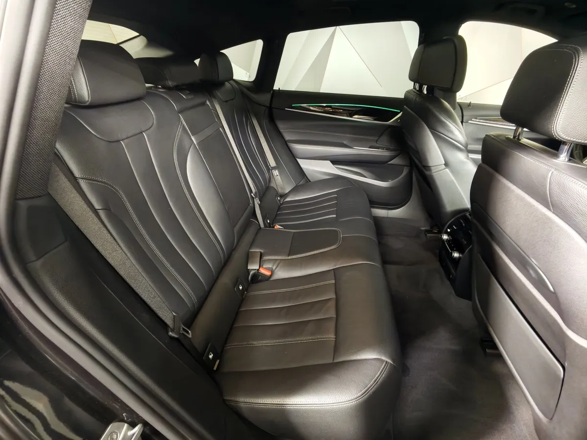 BMW 6 серия 640i xDrive Steptronic (340 л.с.) Серый в АВИЛОН. Слайд №14