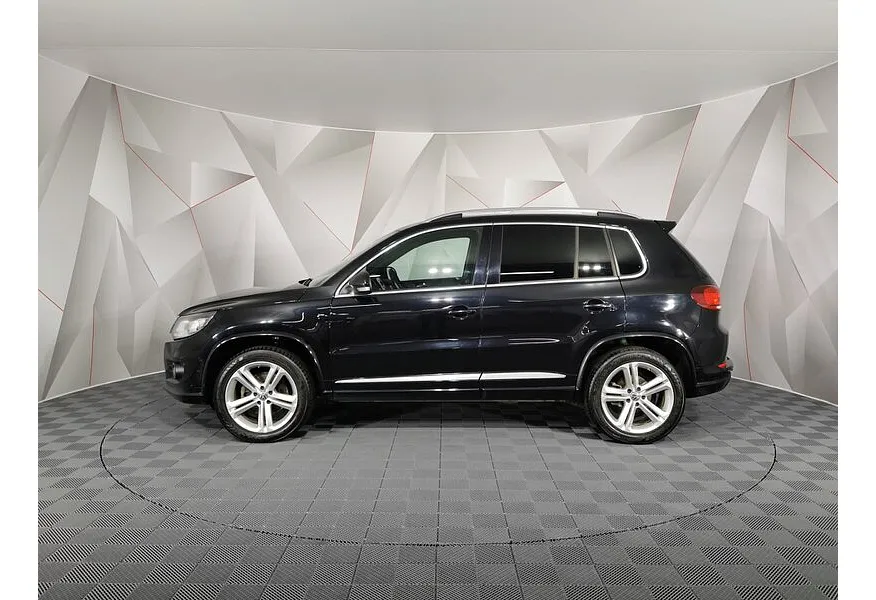 АВИЛОН - Volkswagen Tiguan 380 TSI 2.0 DSG 4WD (220 л.с.) R-Line Черный - slide 2