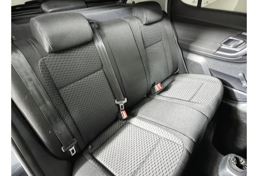 Skoda Fabia 1.2 MT (70 л.с.) Серый в АВИЛОН. Слайд №17