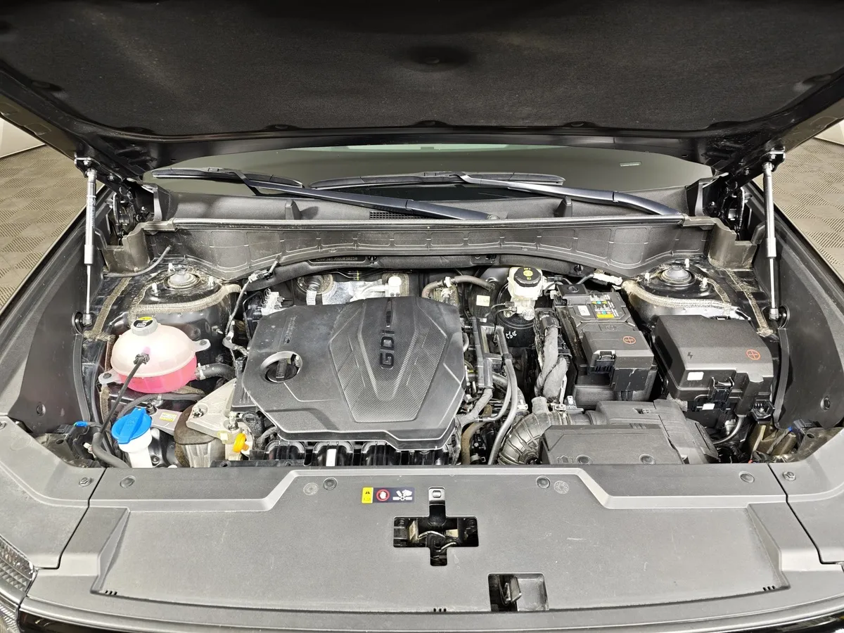 Hyundai Santa Fe 2.5 AT 4WD (194 л.с.) 7 мест Modern Черный в АВИЛОН. Слайд №10