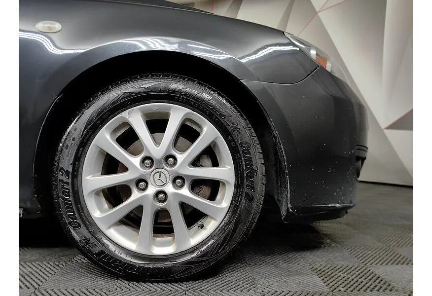 Mazda 3 1.6 AT (105 л.с.) Черный в АВИЛОН. Слайд №16