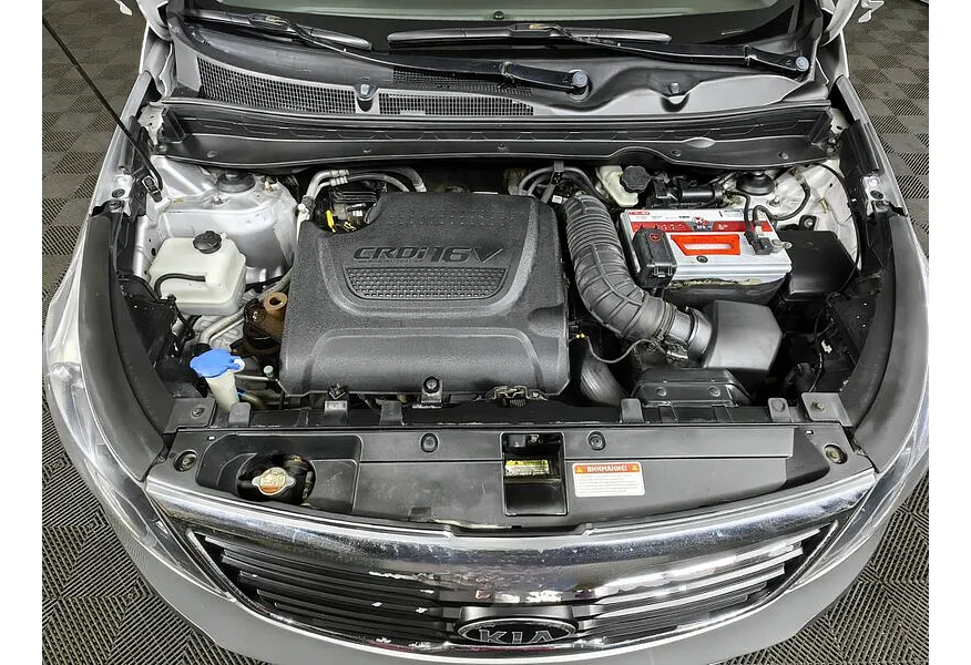 Kia Sportage 2.0 TD AT 4WD (136 л.с.) Бежевый в АВИЛОН. Слайд №11
