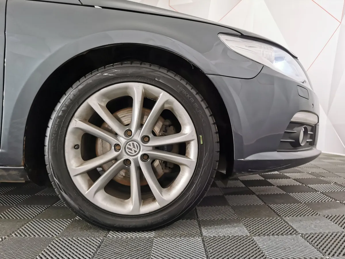 Volkswagen Passat CC 1.8 TSI DSG (152 л.с.) Серый в АВИЛОН. Слайд №9