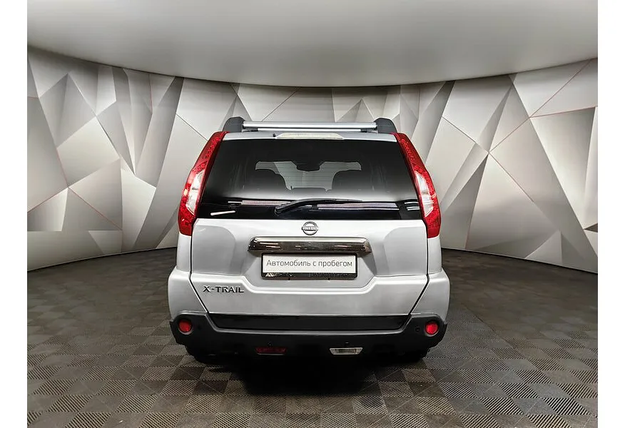 Nissan X-Trail 2.5 CVT AWD (171 л.с.) LE Top Серебристый в АВИЛОН. Слайд №6