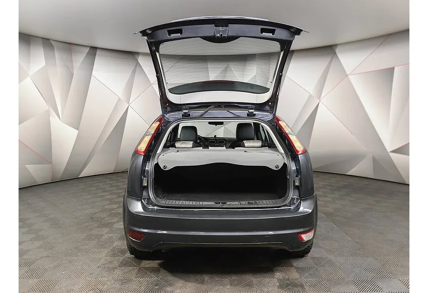 Ford Focus 1.6 AT (101 л.с.) Серый в АВИЛОН. Слайд №10 Ford Focus 1.6 AT (101 л.с.) Серый в АВИЛОН. Слайд №10