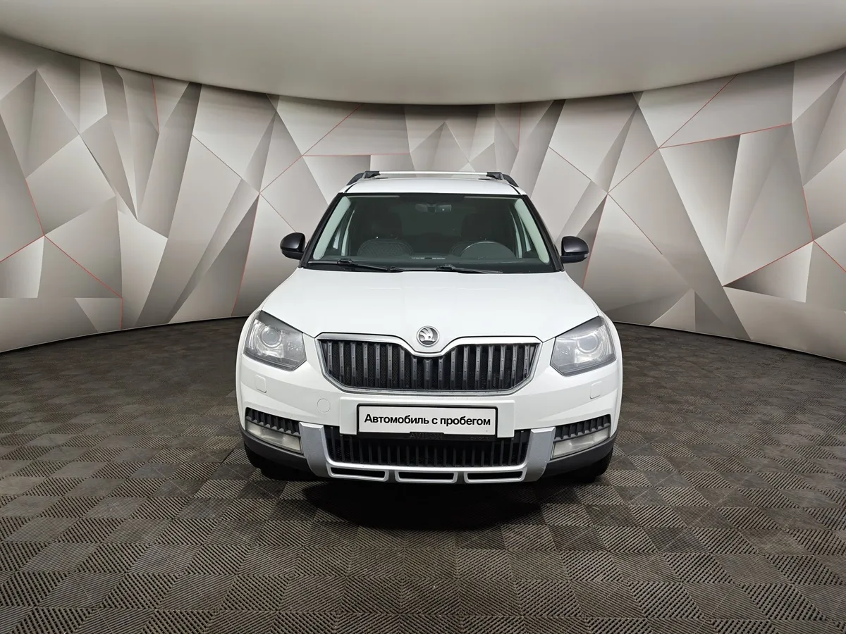 Skoda Yeti 1.6 AT (110 л.с.) Белый в АВИЛОН. Слайд №7