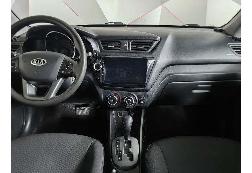 Kia Rio 1.4 AT (107 л.с.) Голубой в АВИЛОН. Слайд №13 Kia Rio 1.4 AT (107 л.с.) Голубой в АВИЛОН. Слайд №13