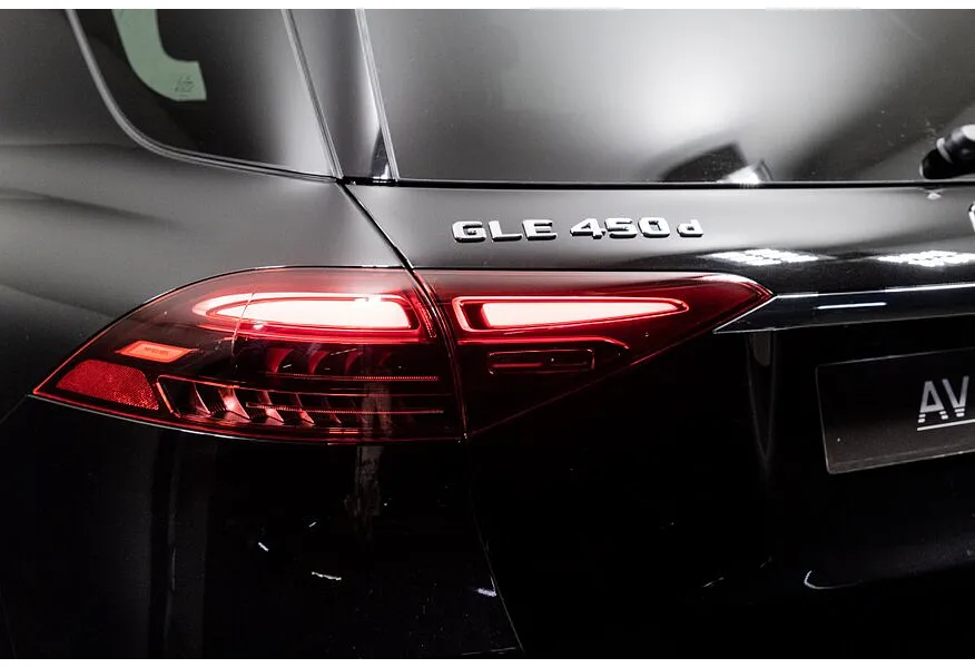 Mercedes-Benz GLE 450d 4MATIC 9G-TRONIC (367 л.с.) Черный в АВИЛОН. Слайд №14
