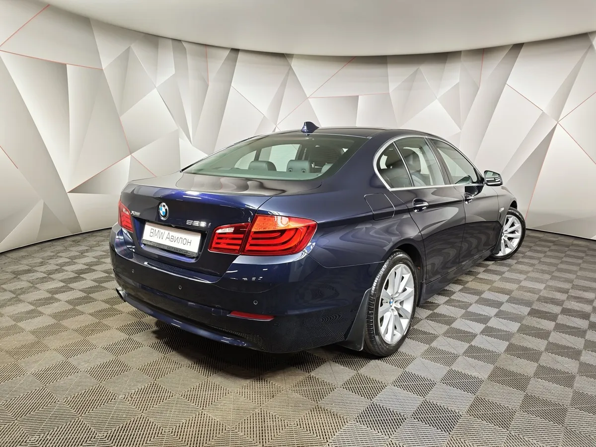 BMW 5 серия 528i xDrive Steptronic (245 л.с.) Синий в АВИЛОН. Слайд №2