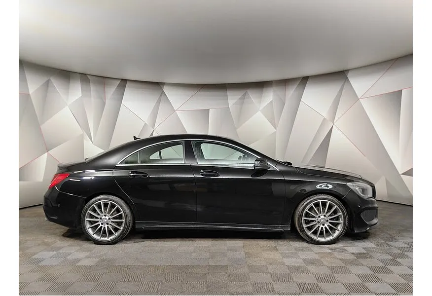 Mercedes-Benz CLA 200 7G-DCT (156 л.с.) Черный в АВИЛОН. Слайд №6 Mercedes-Benz CLA 200 7G-DCT (156 л.с.) Черный в АВИЛОН. Слайд №6