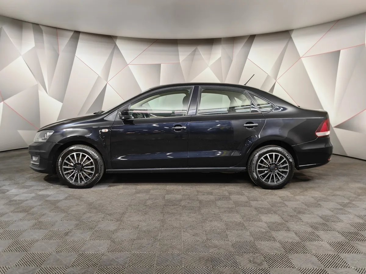 Volkswagen Polo 1.6 MPI AT (110 л.с.) Exclusive Черный в АВИЛОН. Слайд №5