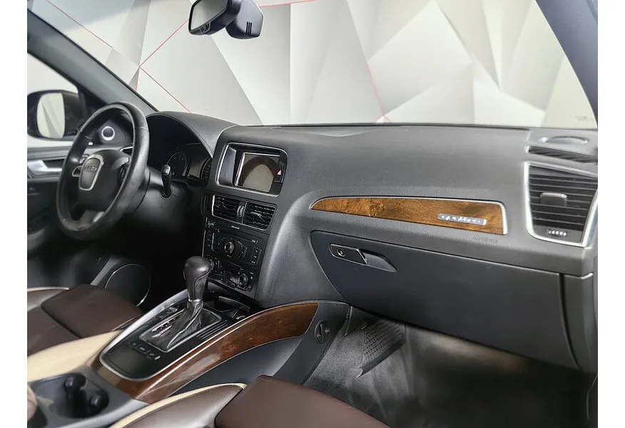 LIVE. Слайд №9