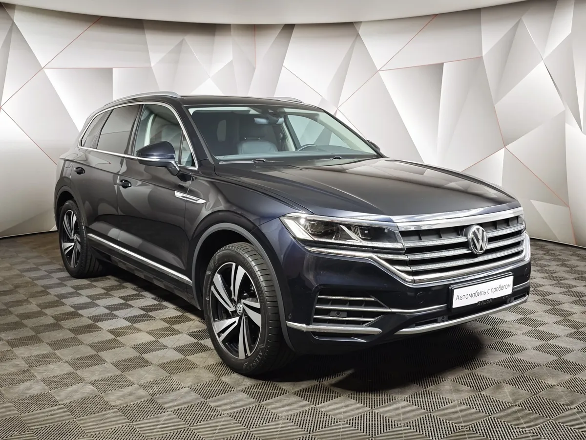 Volkswagen Touareg 2.0 TSI Tiptronic 4Motion (249 л.с.) Business Черный в АВИЛОН. Слайд №3