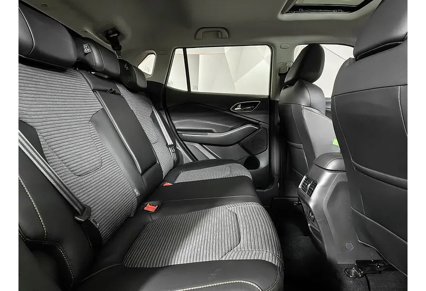 Москвич 3 1.5 CVT (150 л.с.) Standart Белый в АВИЛОН. Слайд №15