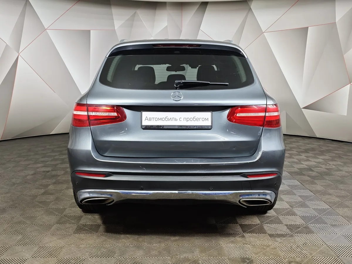 Mercedes-Benz GLC 250 9G-TRONIC 4MATIC (211 л.с.) Серый в АВИЛОН. Слайд №8