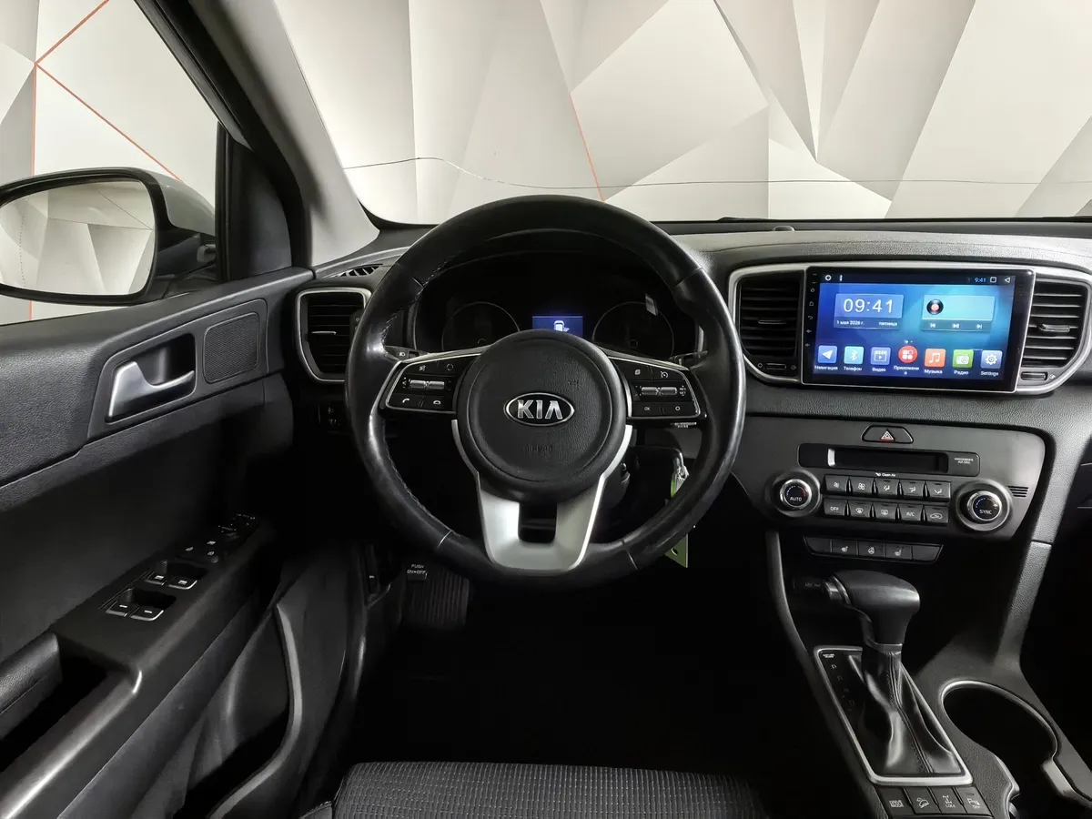 Kia Sportage 2.0 MPI AT 4WD (150 л.с.) Comfort Белый в АВИЛОН. Слайд №20