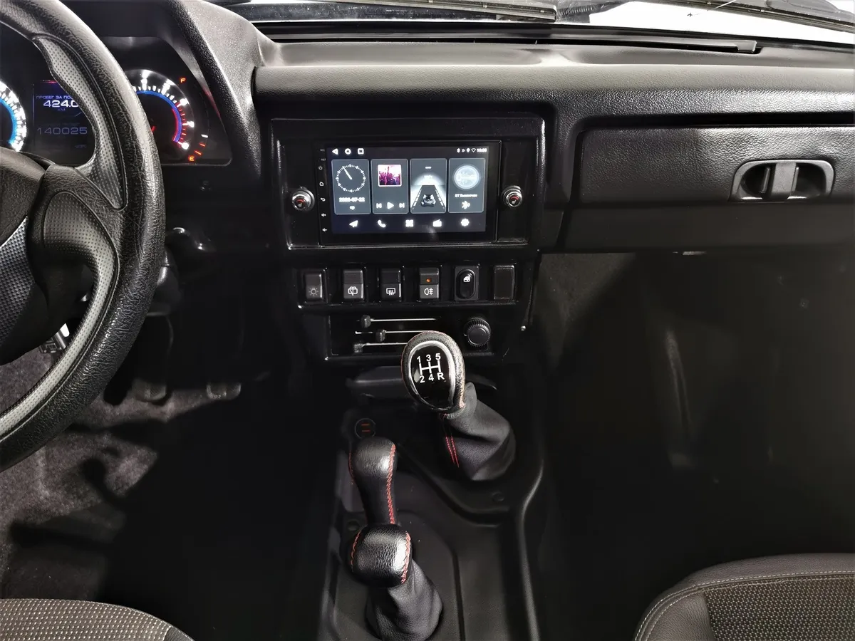 ВАЗ (Lada) 4x4 1.7 MT 8 кл. (Евро-4) (83 л.с.) Черный в АВИЛОН. Слайд №14