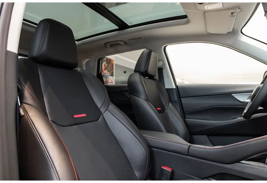 Changan CS35PLUS 1.4T 7DCT (149 л.с.) Tech Серебристый в АВИЛОН. Слайд №10