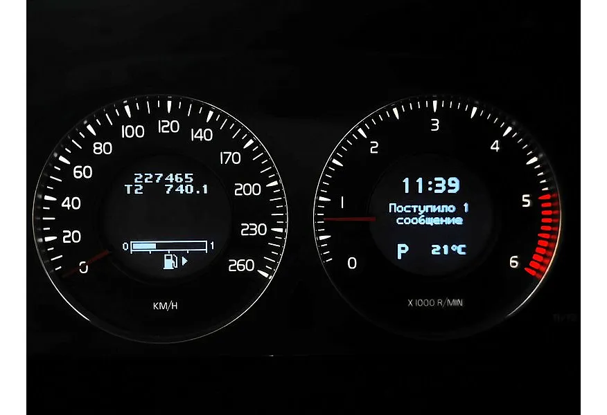 Volvo XC70 2.4 D5 Geartronic AWD (185 л.с.) Серый в АВИЛОН. Слайд №18