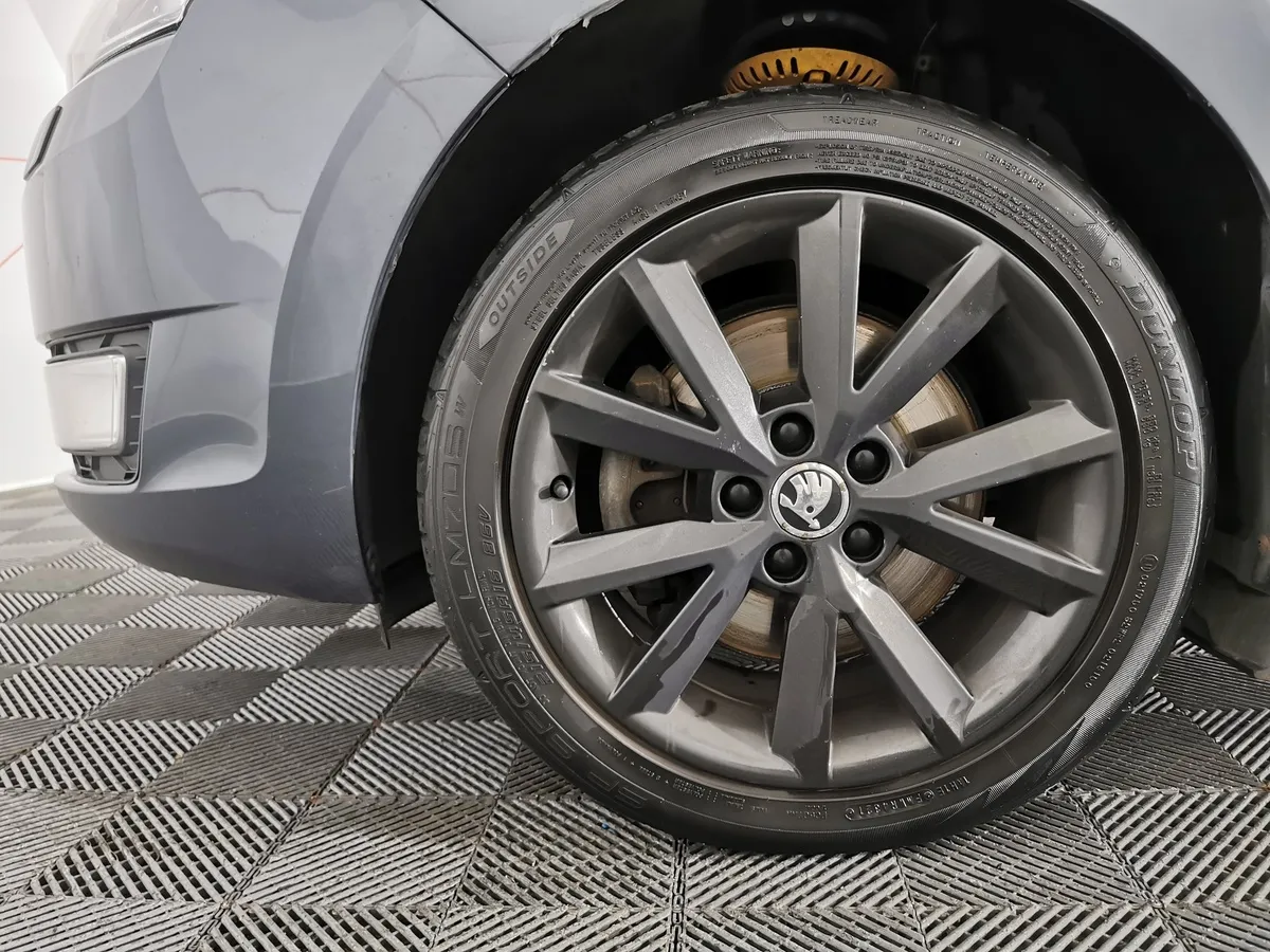 Skoda Rapid 1.4 TSI DSG (125 л.с.) Active Серый в АВИЛОН. Слайд №9
