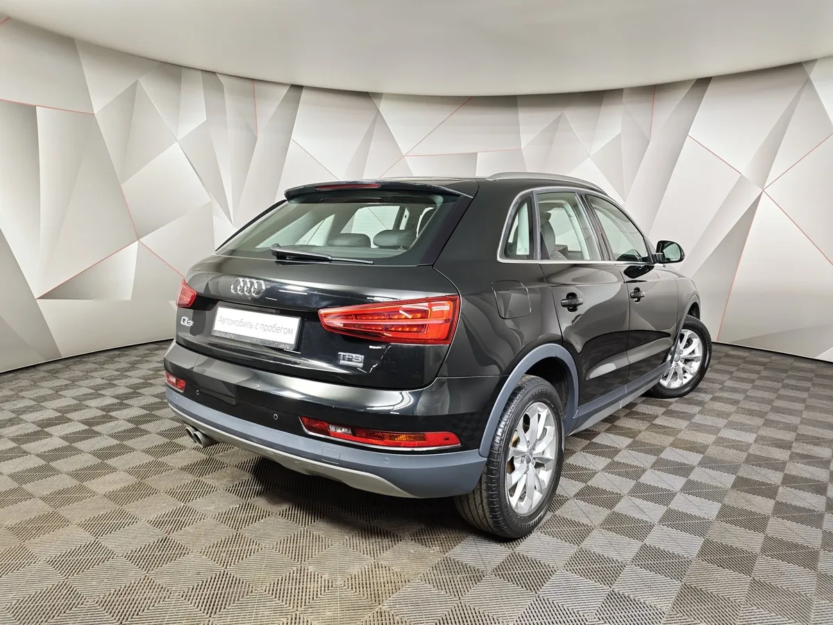 Audi Q3 2.0 TFSI S-tronic quattro (180 л.с.) Черный в АВИЛОН. Слайд №2