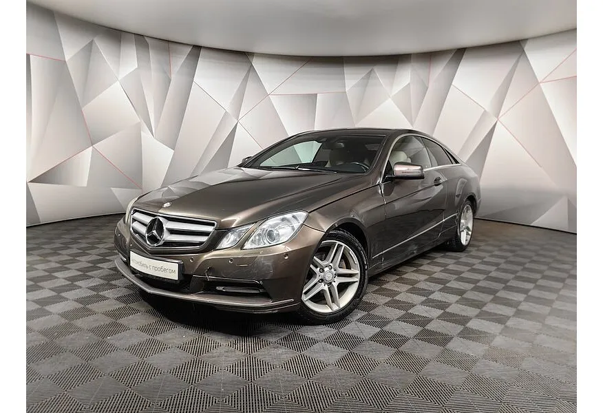 АВИЛОН - Mercedes-Benz E-Класс E 200 CGI BlueEfficiency AT (184 л.с.) Коричневый - slide 0