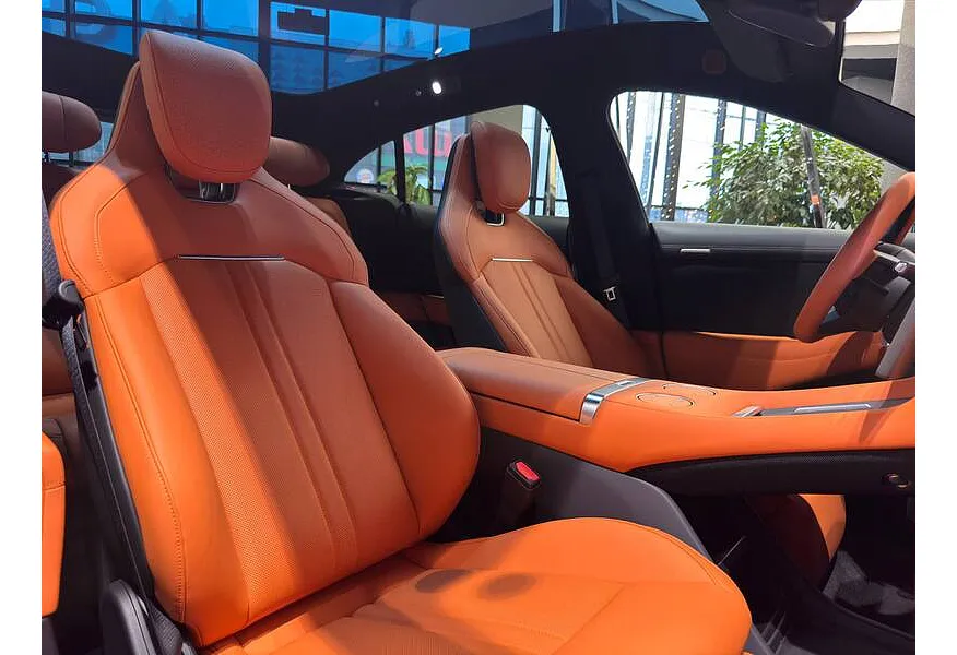 Xiaomi YU7 AT 4WD (690 л.с.) MAX Оранжевый в АВИЛОН. Слайд №11