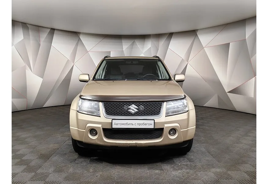 LIVE. Слайд №4