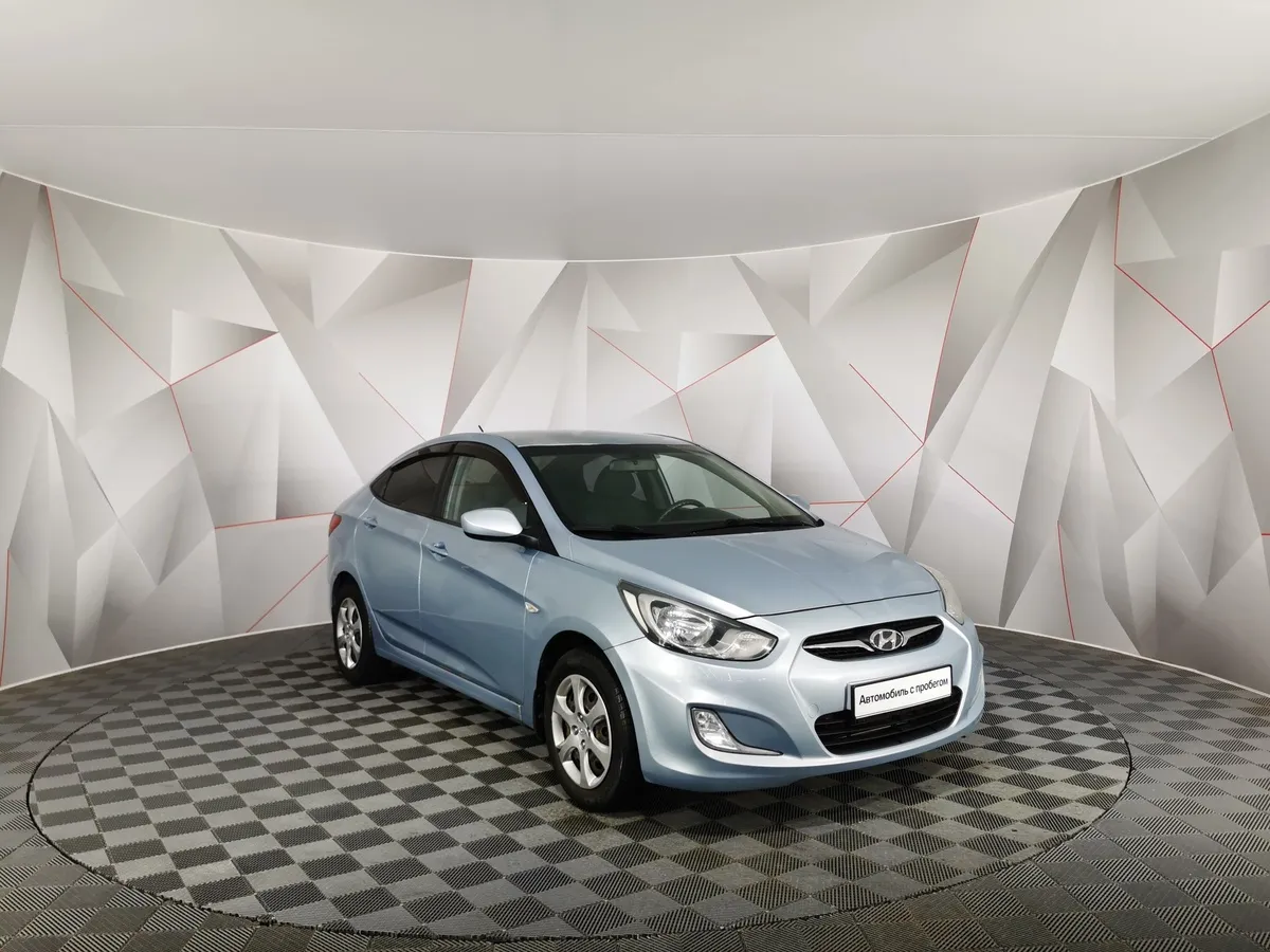 Hyundai Solaris 1.4 AT (107 л.с.) Comfort Голубой в АВИЛОН. Слайд №3