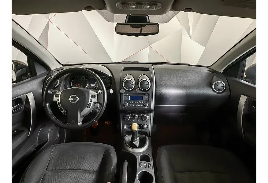 Nissan Qashqai 1.6 MT FWD (115 л.с.) Красный в АВИЛОН. Слайд №11