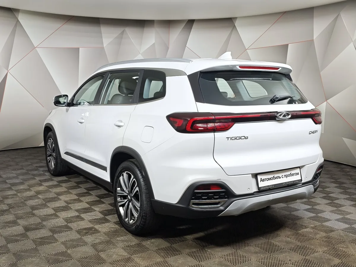 Chery Tiggo 8 1.5 AMT (147 л.с.) Prestige Белый в АВИЛОН. Слайд №4
