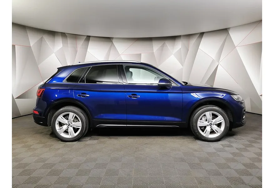 Audi Q5 2.0 TFSI S tronic quattro (249 л.с.) Синий в АВИЛОН. Слайд №6