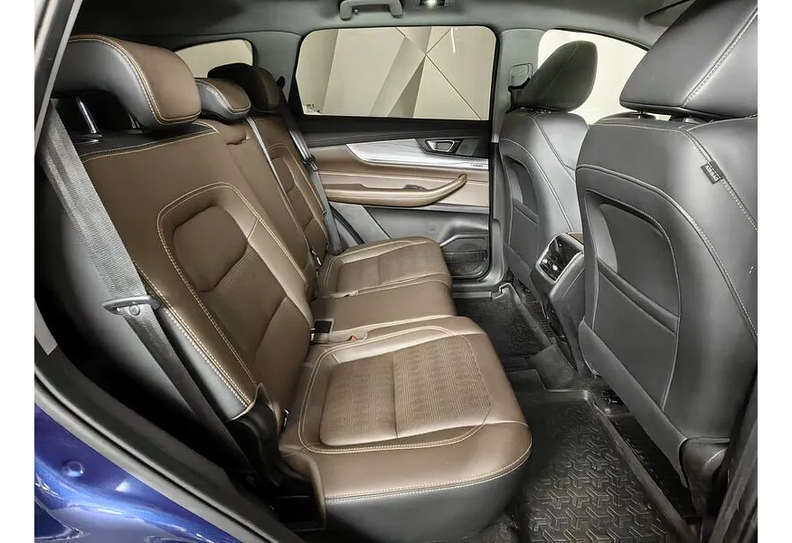 Chery Tiggo 8 Pro 1.6 TGDI DCT7 (186 л.с.) Prestige Dreamline Синий в АВИЛОН. Слайд №15