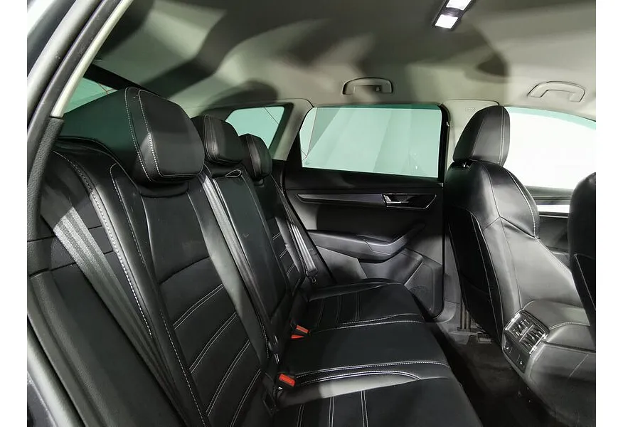 Skoda Karoq 1.4 AT FWD (150 л.с.) Ambition Серый в АВИЛОН. Слайд №15