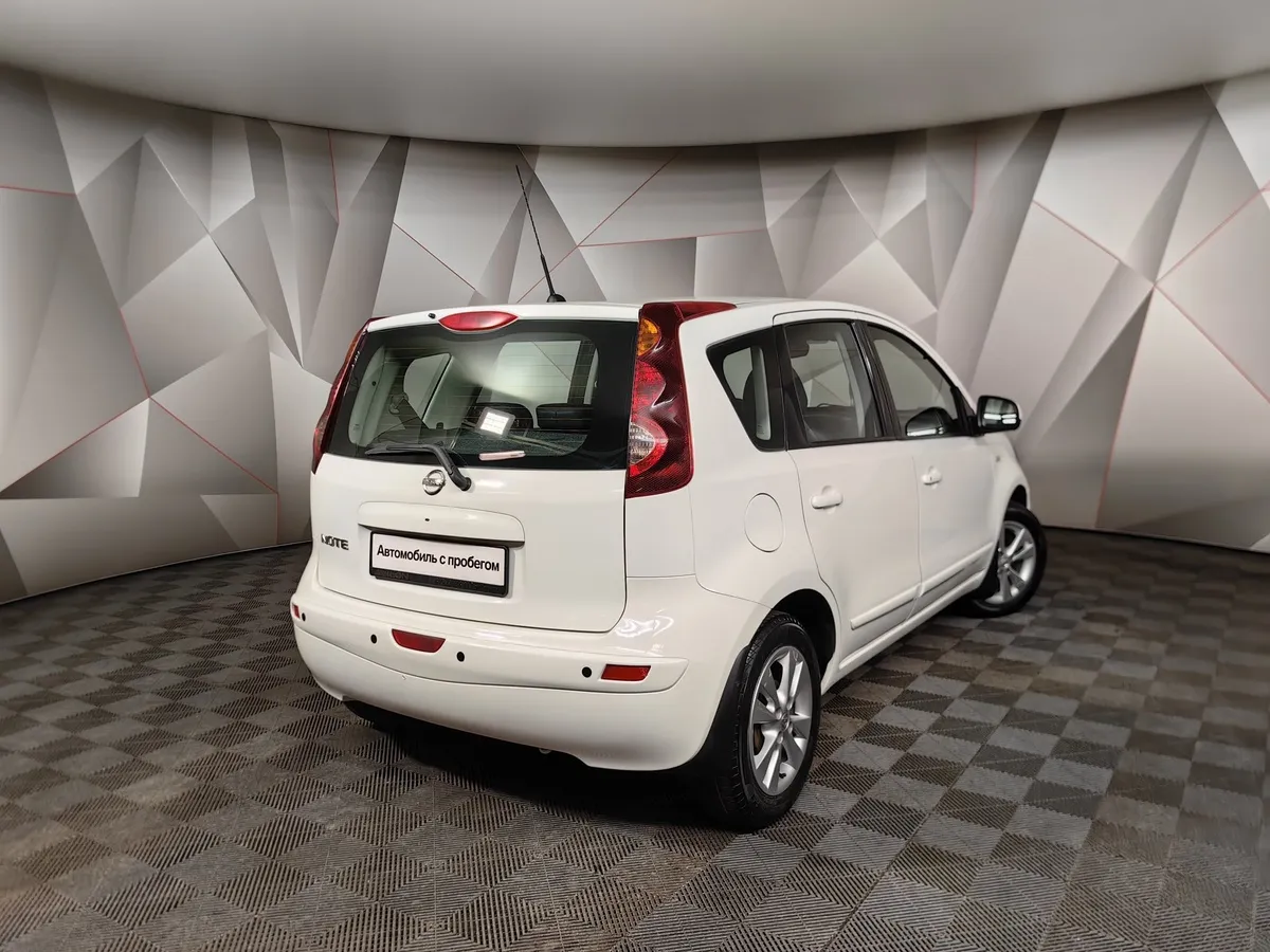 Nissan Note 1.6 AT (110 л.с.) Luxury Белый в АВИЛОН. Слайд №2
