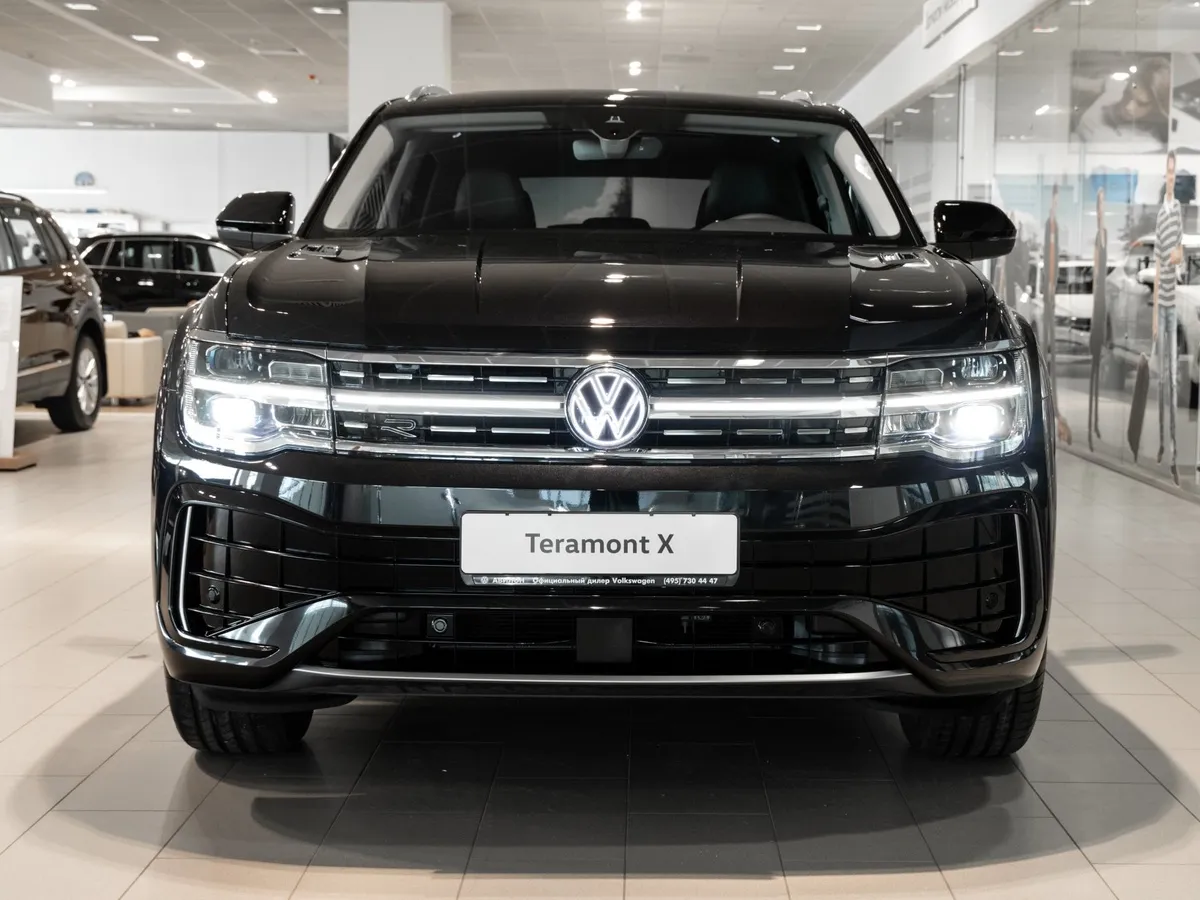 Volkswagen Teramont X 2.0 7DSG AWD (220 л.с.) Черный в АВИЛОН. Слайд №3