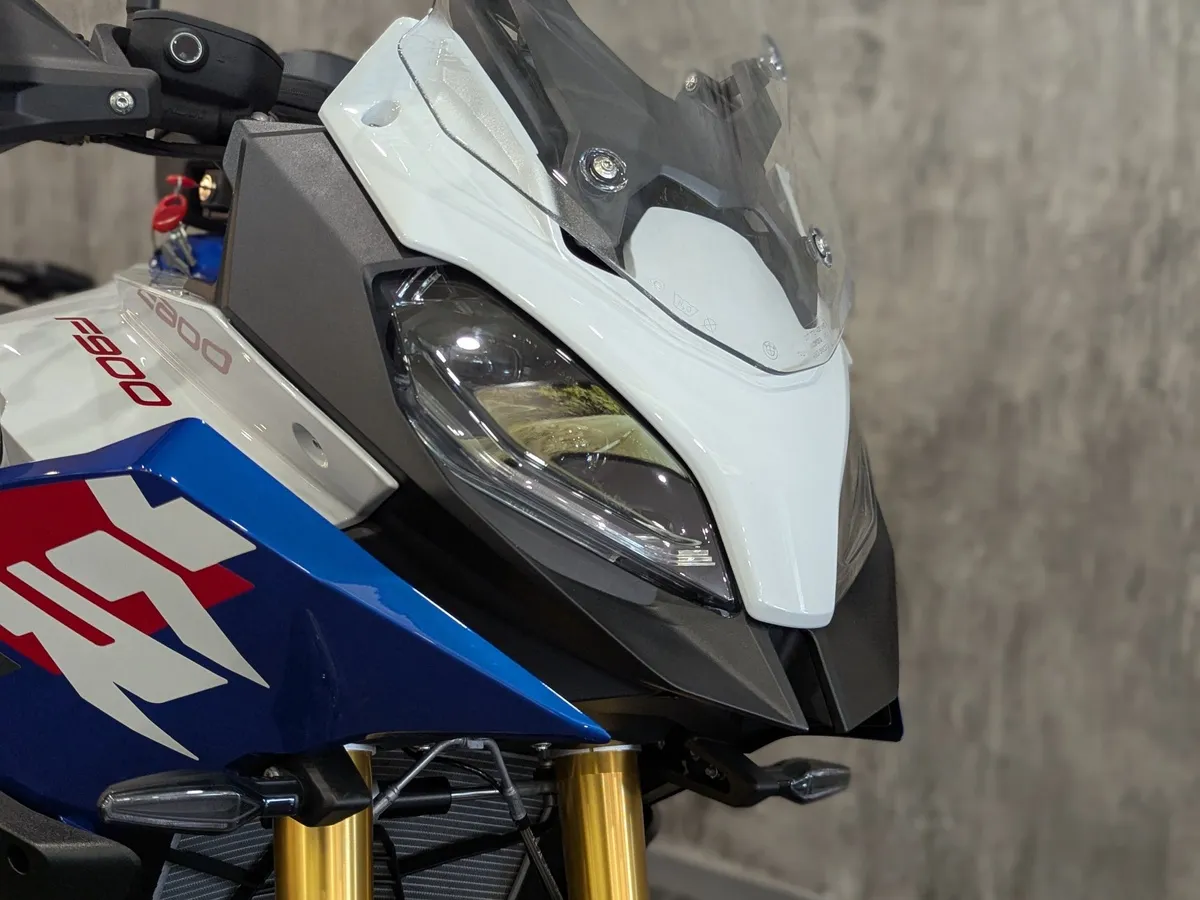 BMW Motorrad F 900 XR F 900 XR 895 см³ 895 Белый в АВИЛОН. Слайд №4