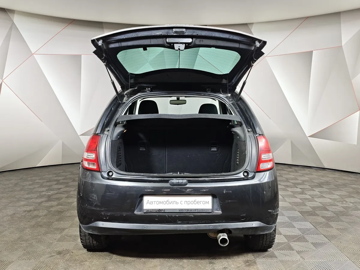 Citroen C3 1.4VTi  MT FWD (75 л.с.) Черный в АВИЛОН. Слайд №12