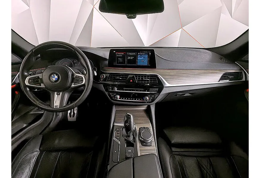 BMW 5 серия 530d xDrive Steptronic (249 л.с.) M Sport Pro Черный в АВИЛОН. Слайд №11