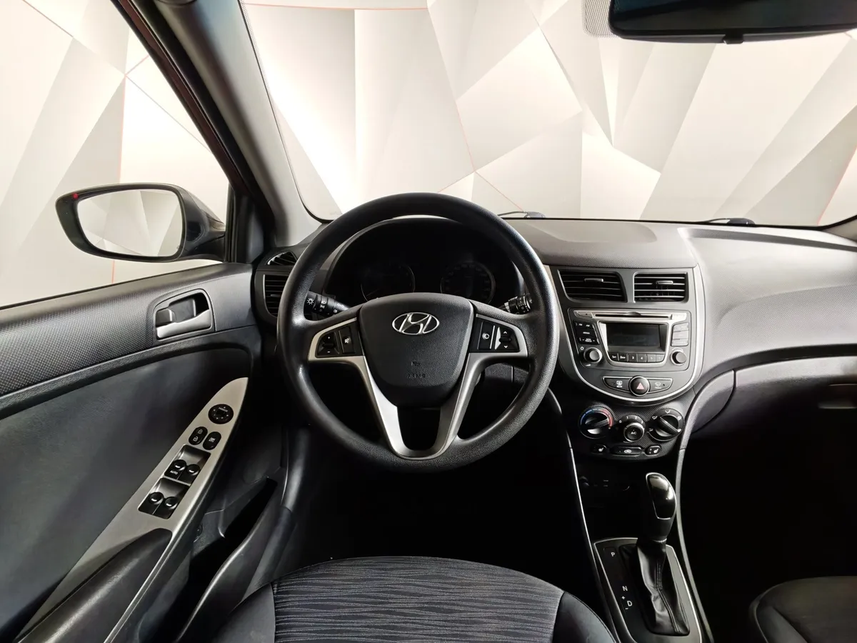Hyundai Solaris 1.6 AT (123 л.с.) Comfort Красный в АВИЛОН. Слайд №19