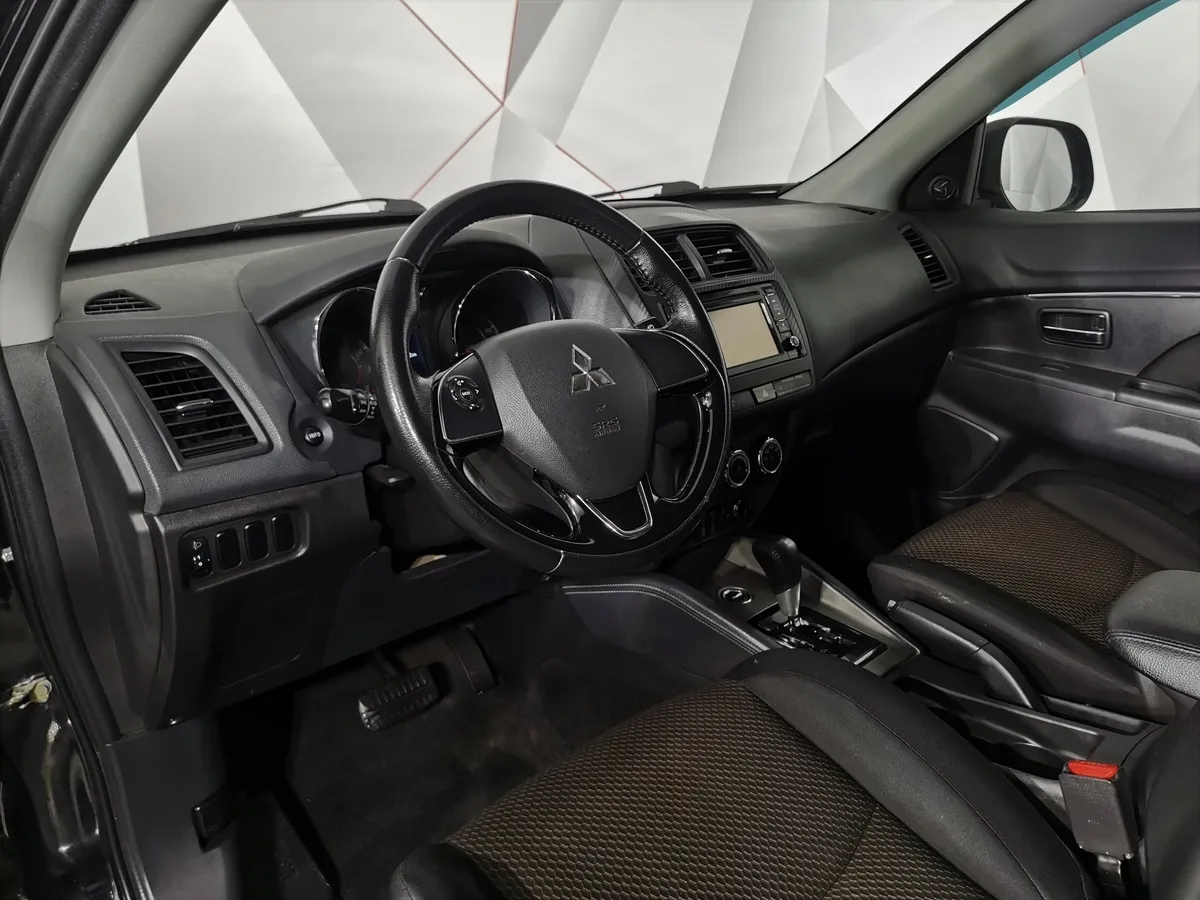 Mitsubishi ASX 2.0 CVT AWD (150 л.с.) Instyle S06 Черный в АВИЛОН. Слайд №17