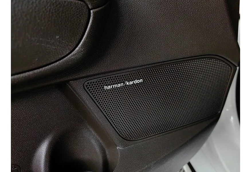 Kia Optima 2.4 GDI AT (188 л.с.) Luxe Белый в АВИЛОН. Слайд №21