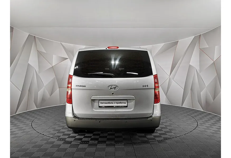 Hyundai H-1 2.4 AT (173 л.с.) Comfort Серебристый в АВИЛОН. Слайд №8