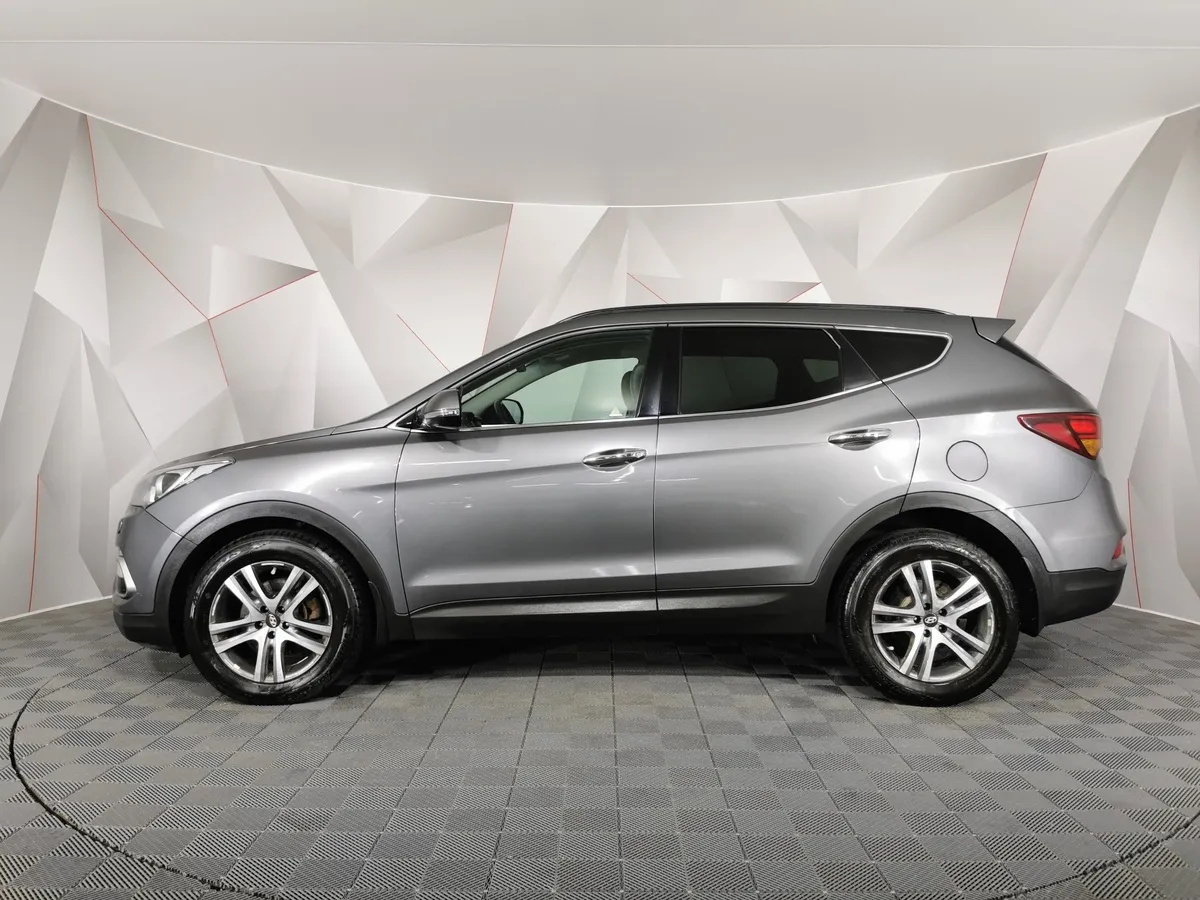 Hyundai Santa Fe 2.2 CRDi AT 4WD (197 л.с.) High-tech Серый в АВИЛОН. Слайд №5