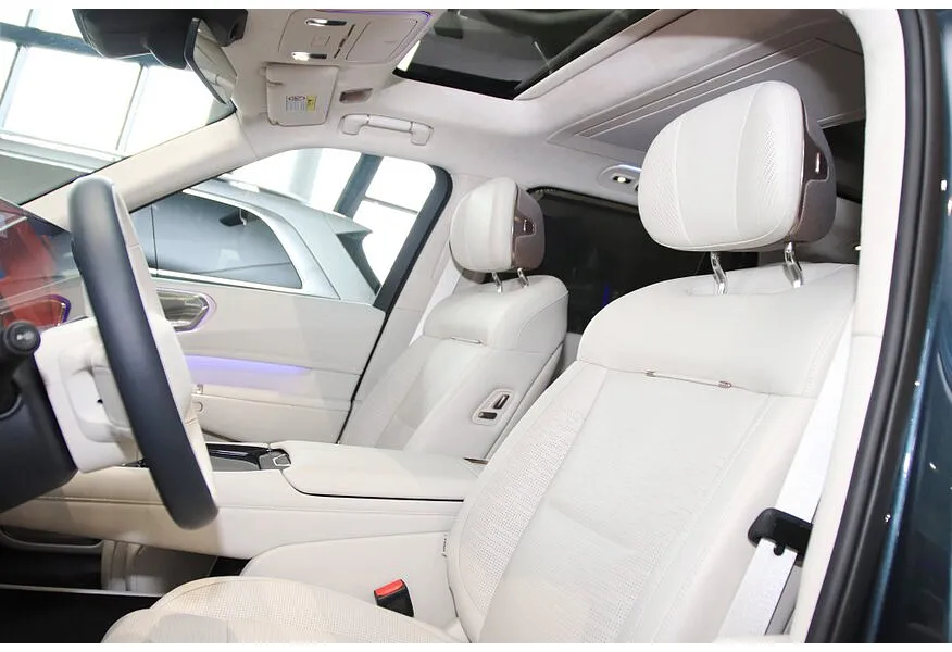 LIVE. Слайд №8