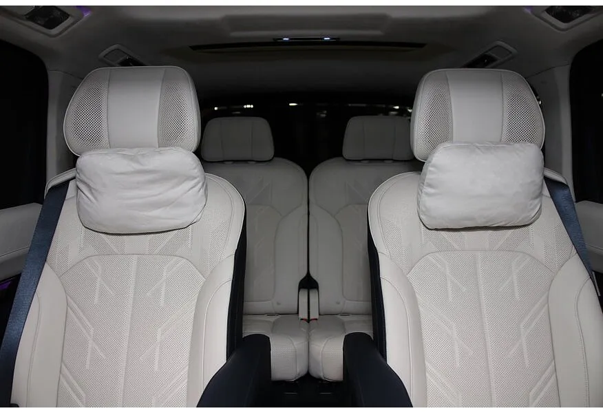 Zeekr 9X 2.0h AT 4WD (1177 л.с.) Max Черный в АВИЛОН. Слайд №5