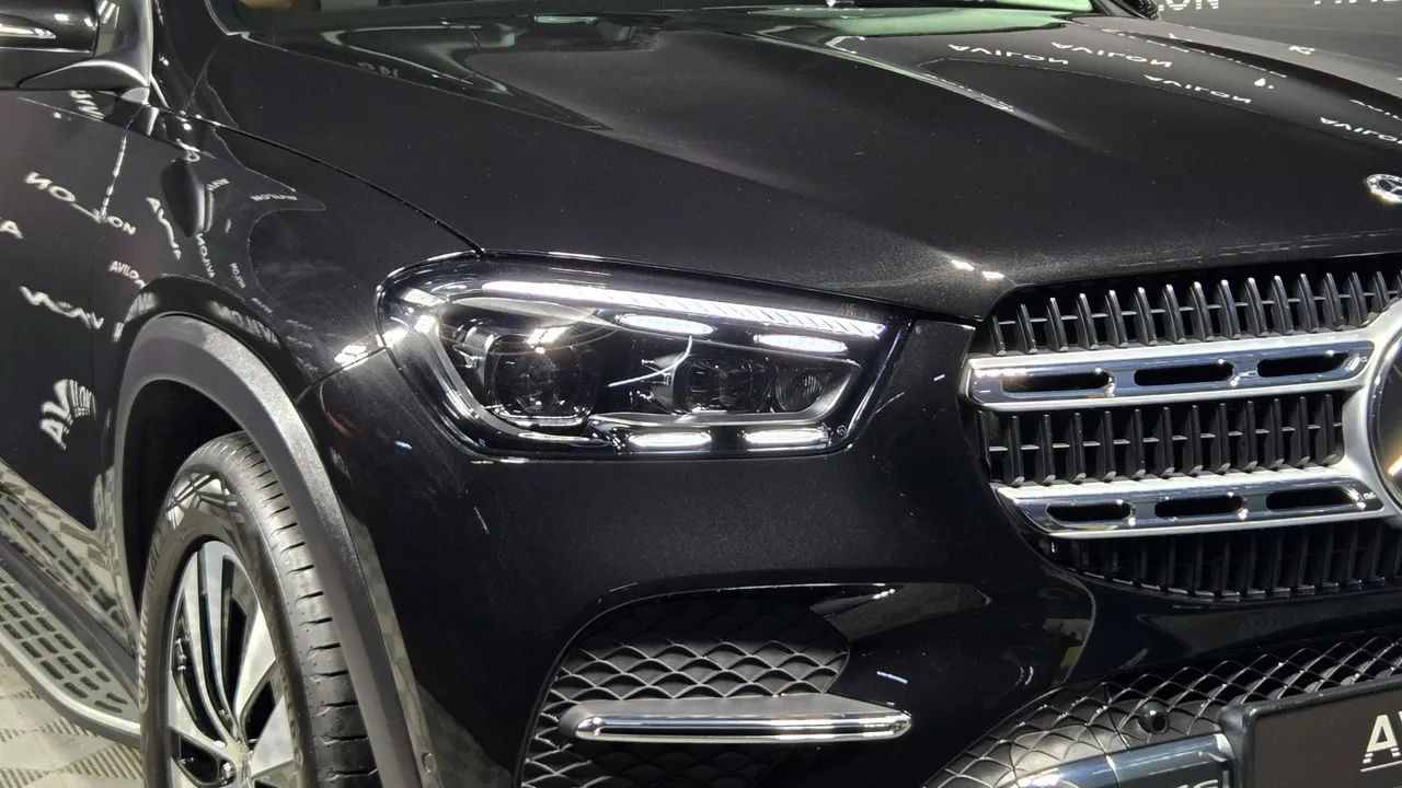 Mercedes-Benz GLE 300d 4MATIC 9G-TRONIC (269 л.с.) Черный в АВИЛОН. Слайд №15